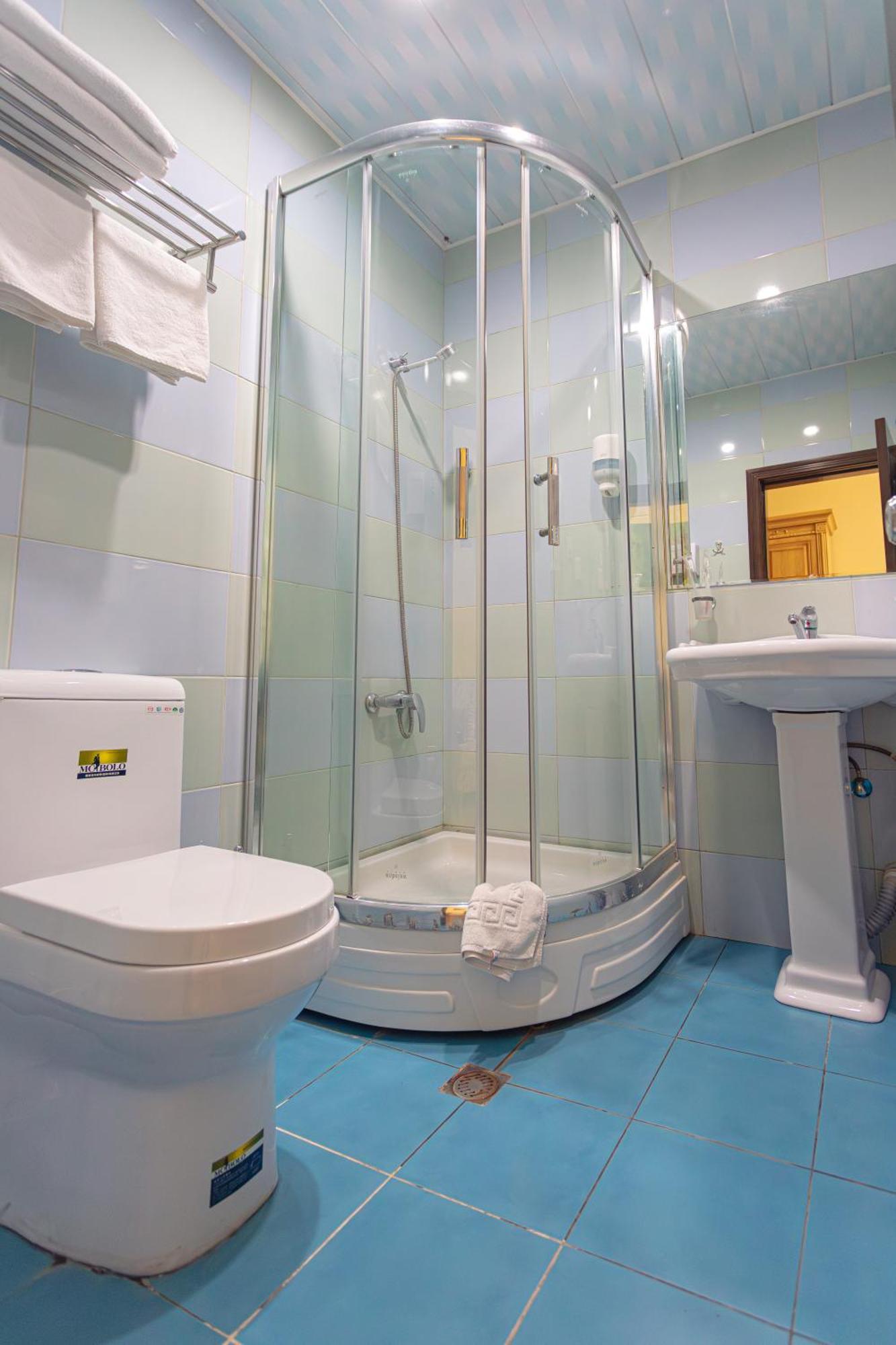 Chabiant Guesthouse Chateau Monolit Ikinci Yeniyol Exterior foto
